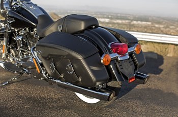 Harley-Davidson Road King Classic FLHRC 2017 - Bild 18